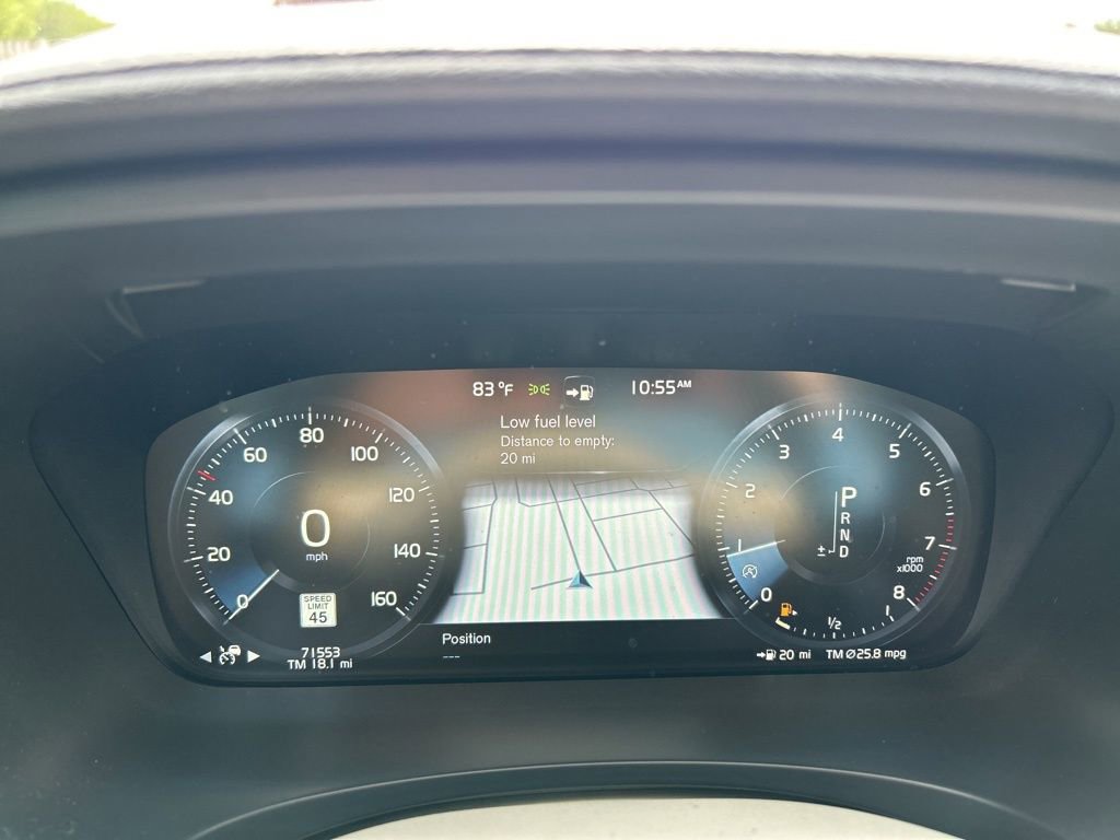 Used 2018 Volvo S90 T6 Inscription w/ Convenience Package image 24