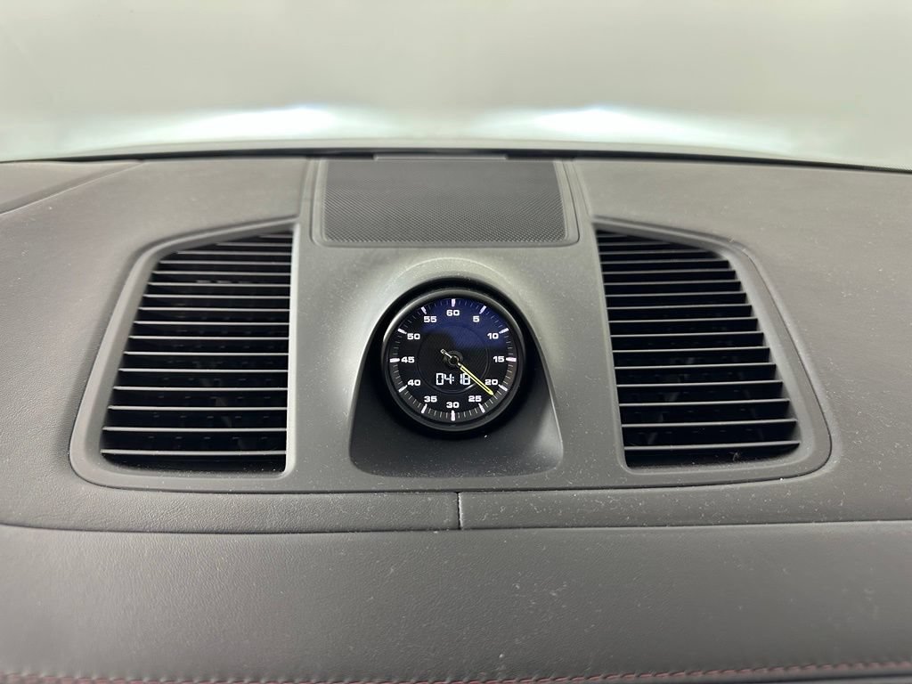Certified 2023 Porsche Cayenne Coupe AWD/4WD image 27
