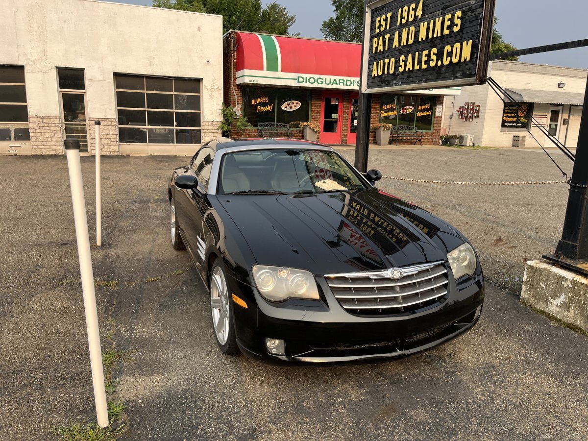 Used 2004 Chrysler Crossfire Coupe RWD image 4