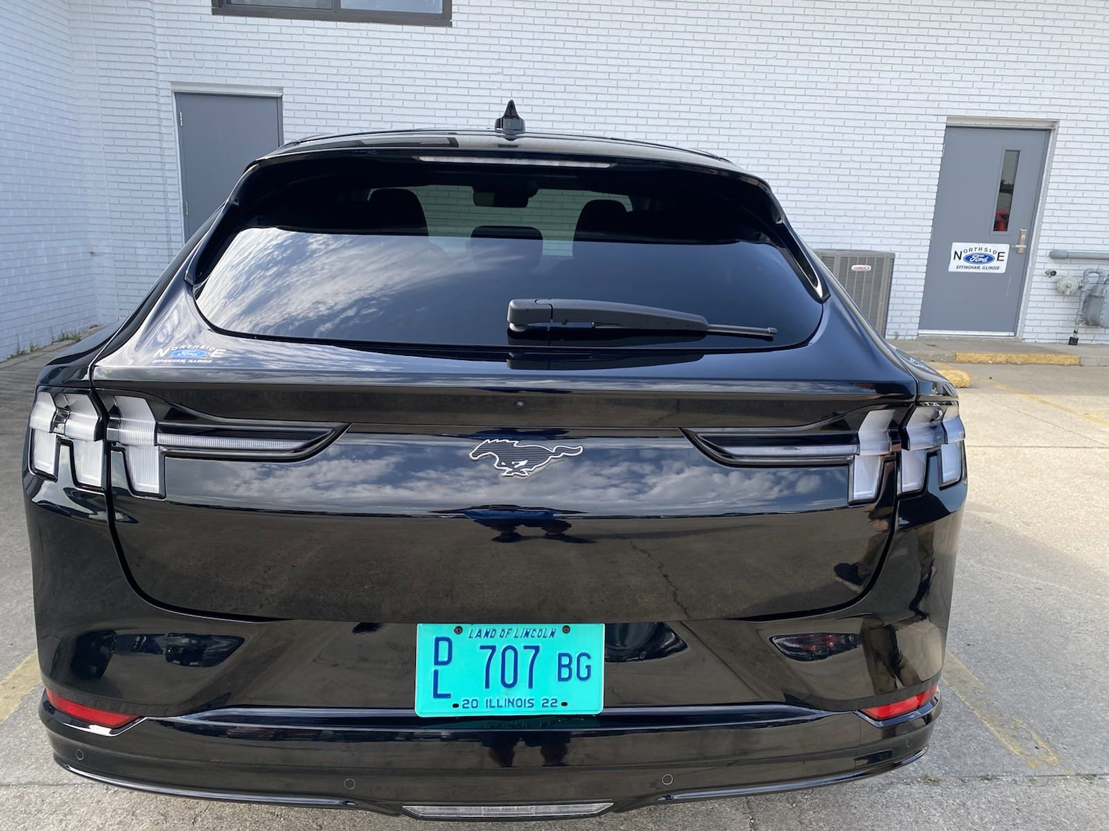 Used 2021 Ford Mustang Mach-E Premium image 5