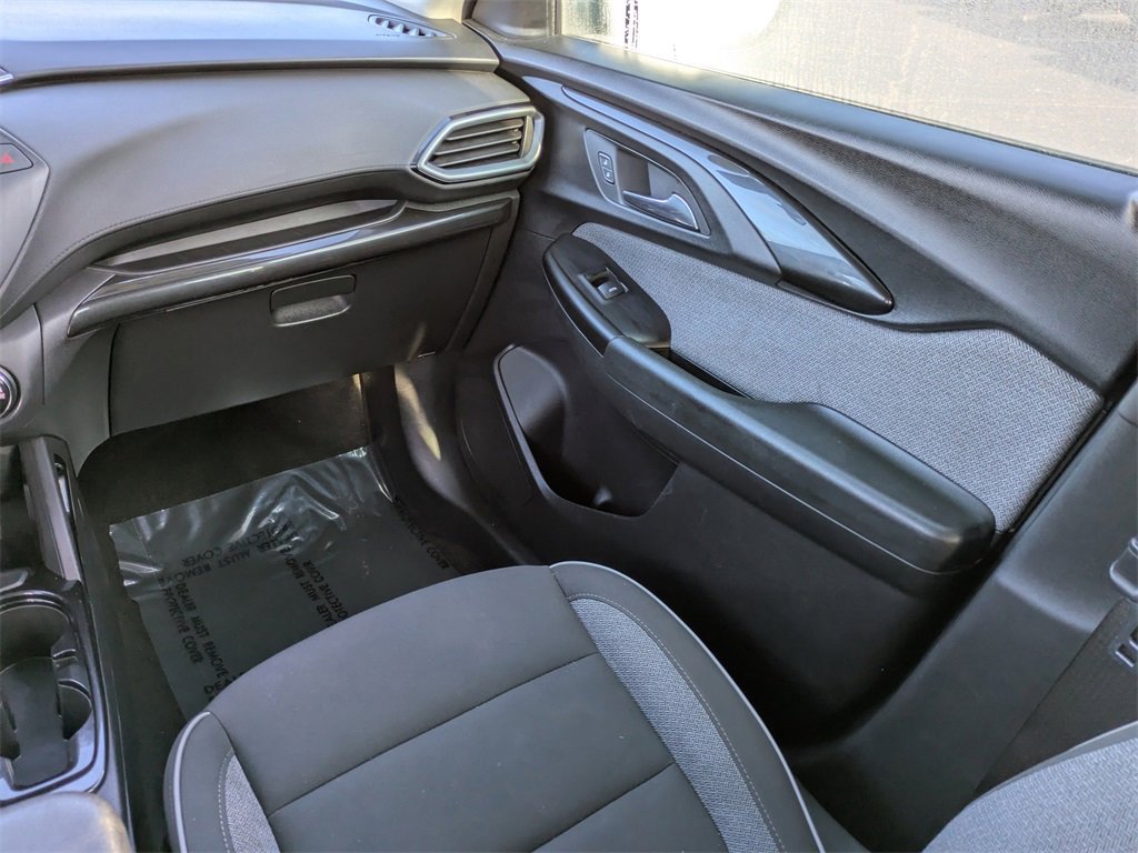 Used 2023 Chevrolet TrailBlazer LS image 17