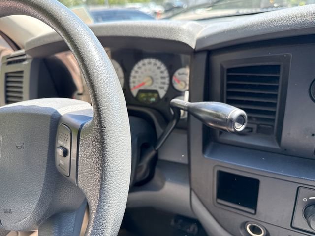 Used 2009 Dodge Ram 2500 Truck SXT AWD/4WD image 23