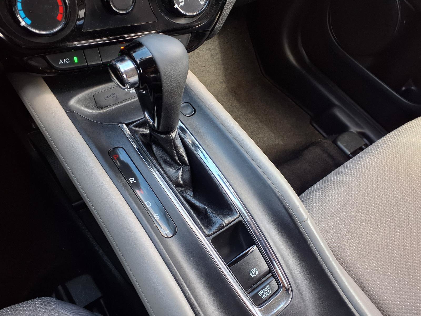 Used 2016 Honda HR-V LX image 11