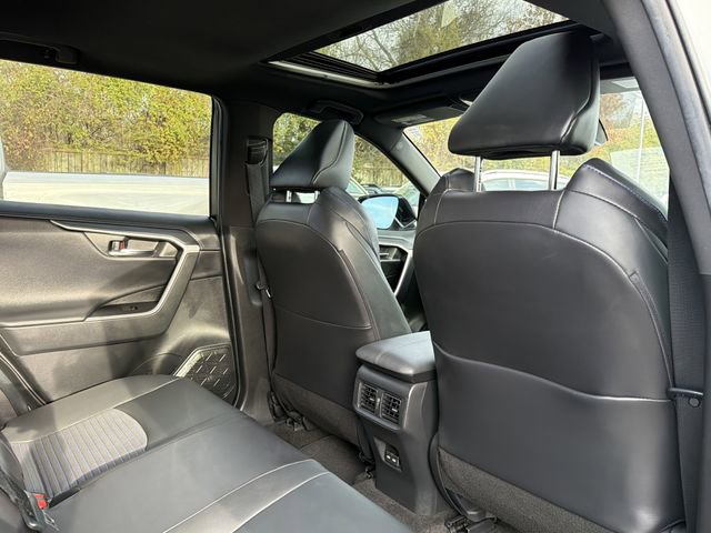 Used 2022 Toyota RAV4 XSE image 17