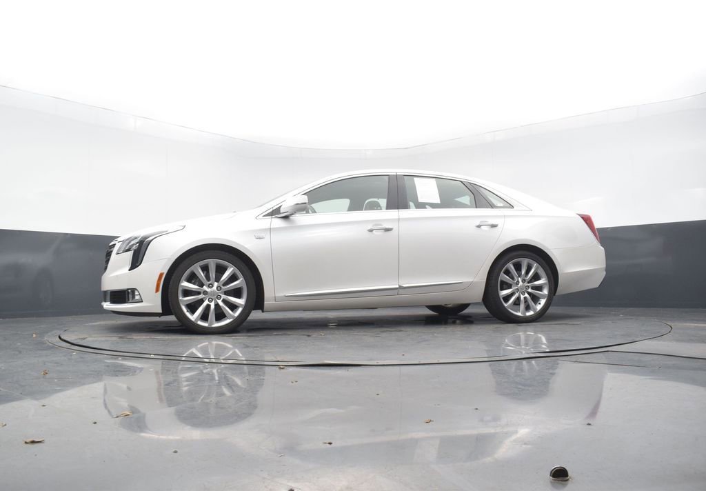 Used 2019 Cadillac XTS Vsport Platinum image 44