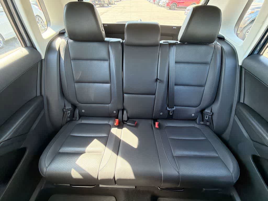 Used 2016 Volkswagen Tiguan S FWD image 13