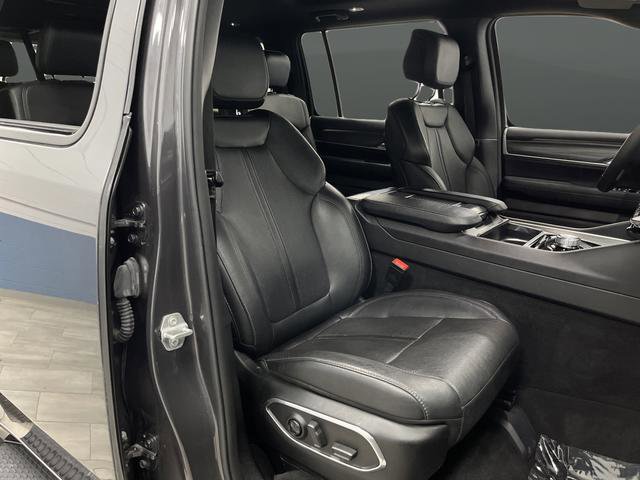 Used 2023 Jeep Wagoneer Series II w/ Premium Group I image 32