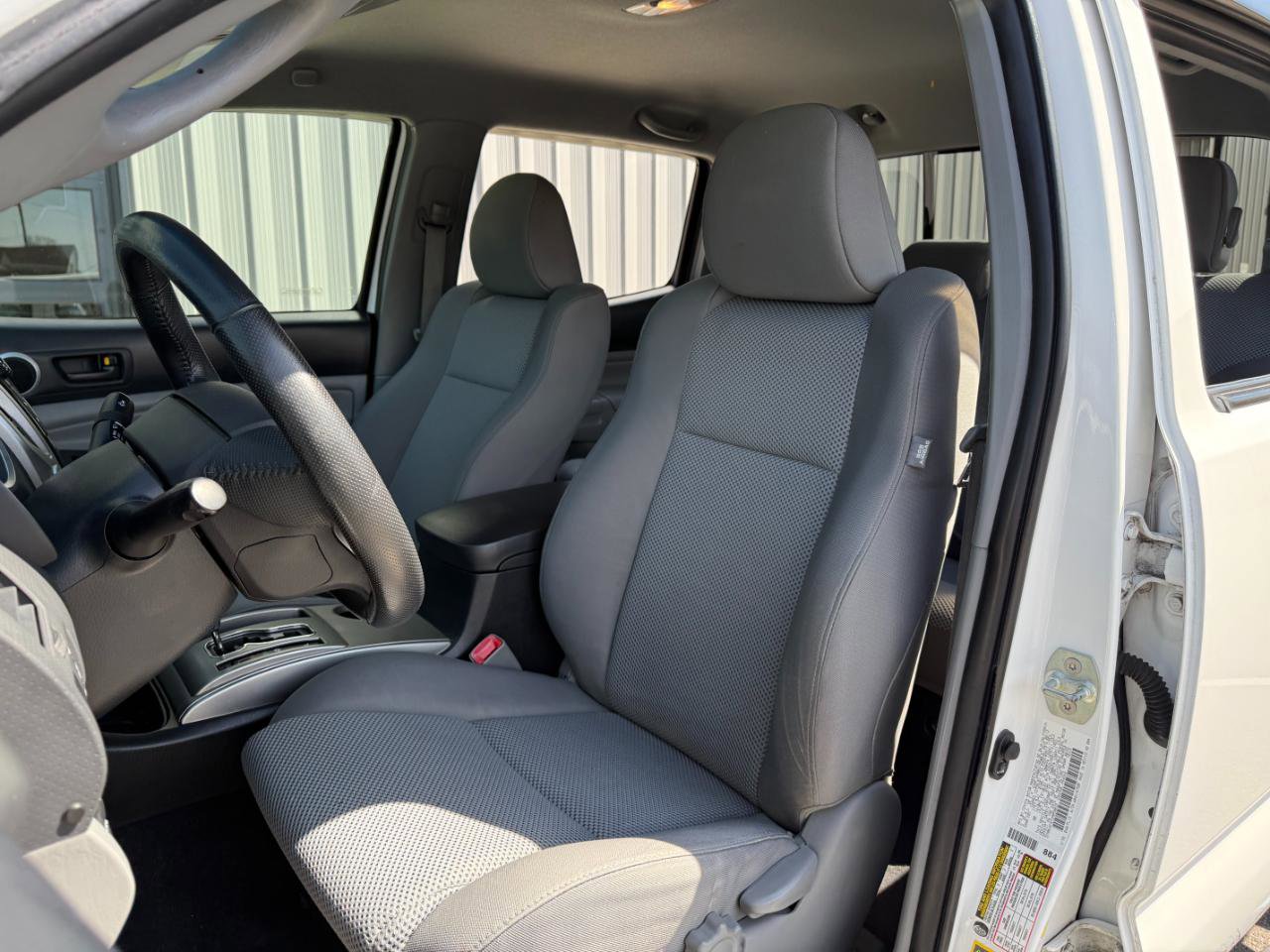 Used 2013 Toyota Tacoma 4x4 Double Cab w/ TRD Sport Pkg image 11