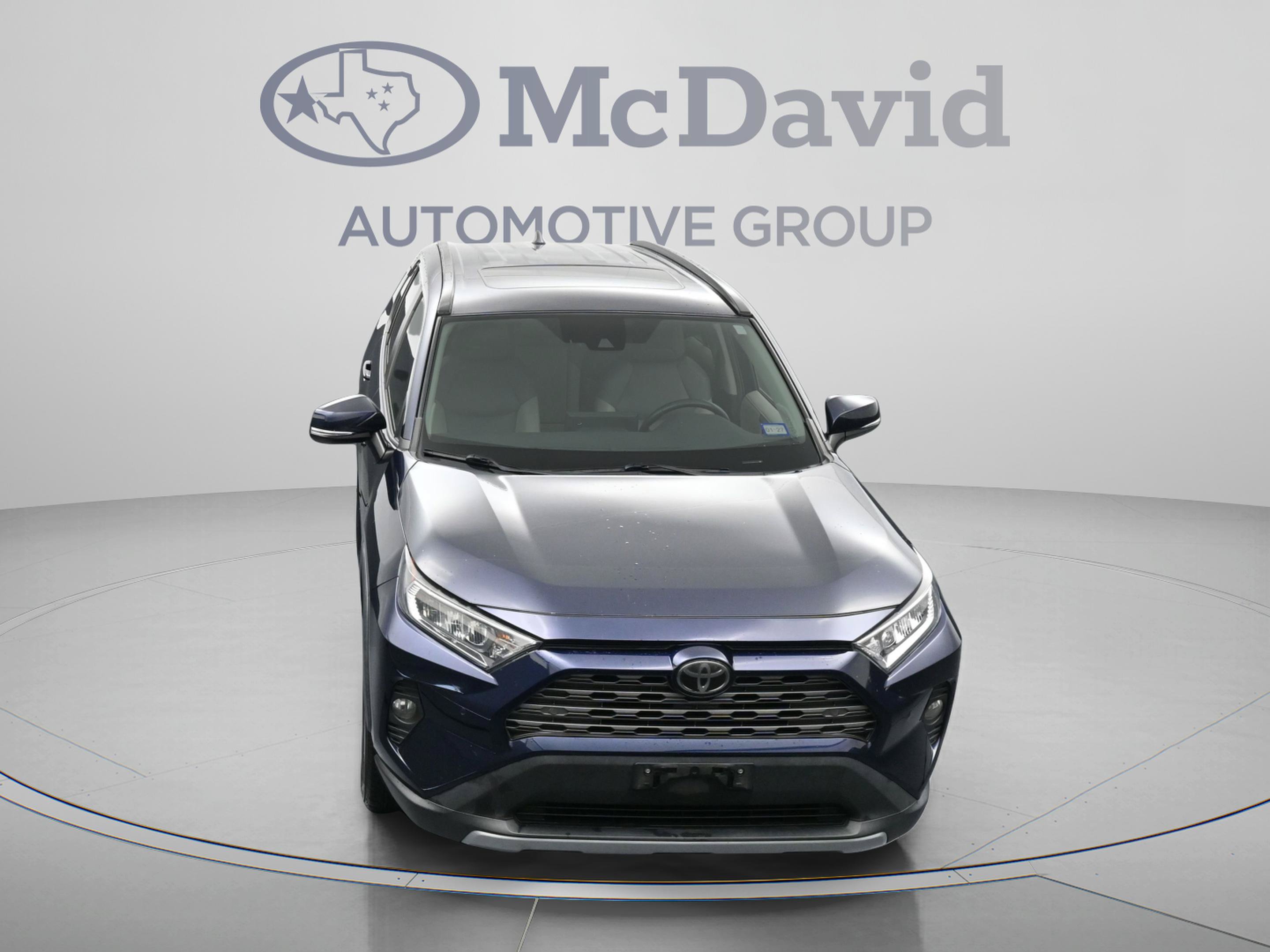 Used 2019 Toyota RAV4 Limited w/ Cold Weather Package FWD image 34