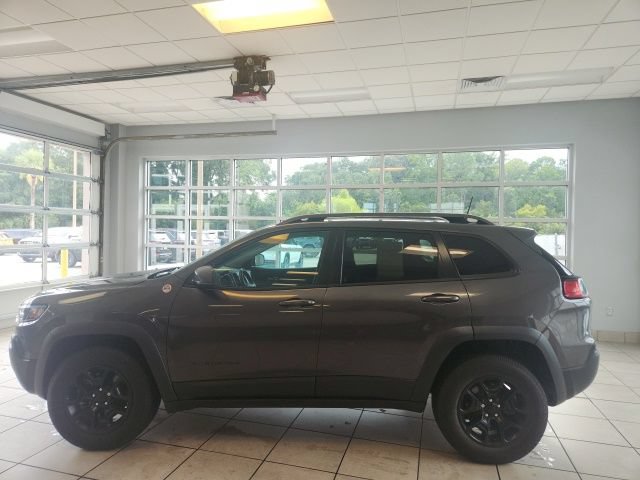 Used 2021 Jeep Cherokee Trailhawk w/ Sun, Sound & Nav Group AWD/4WD image 5