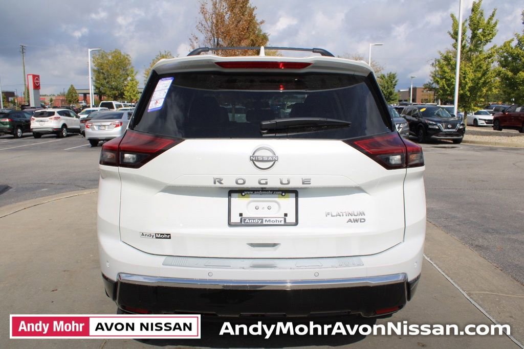 New 2026 Nissan Rogue Platinum image 4