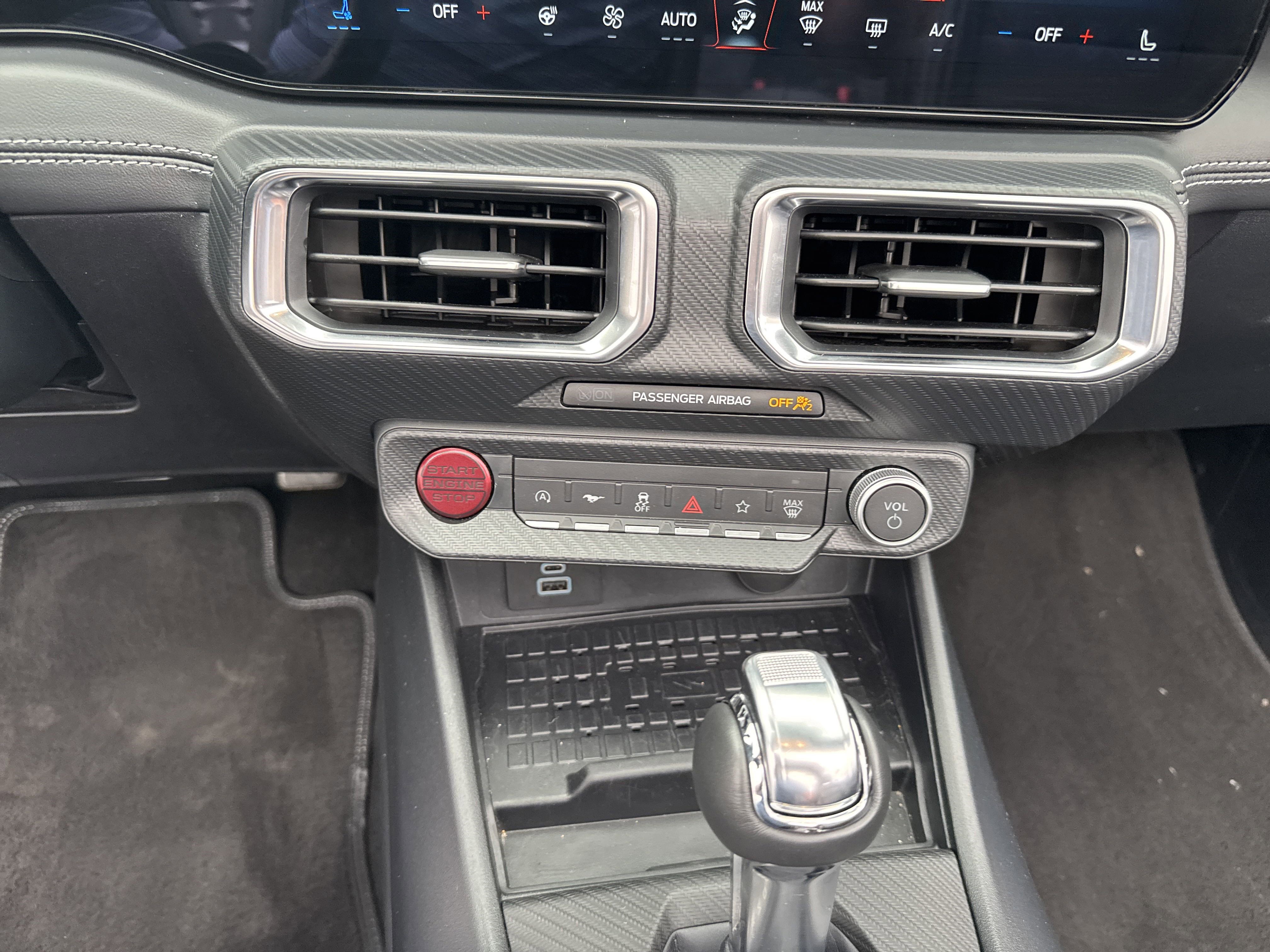 Used 2024 Ford Mustang Premium image 32