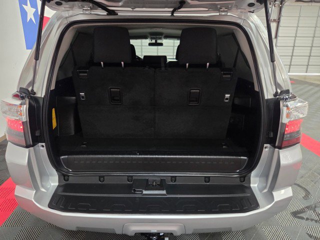 Used 2017 Toyota 4Runner SR5 image 69