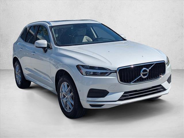 Used 2019 Volvo XC60 T5 Momentum w/ Multimedia Package FWD image 3