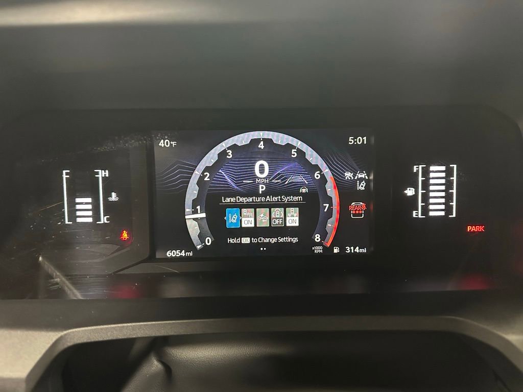 Used 2025 Toyota 4Runner SR5 image 23