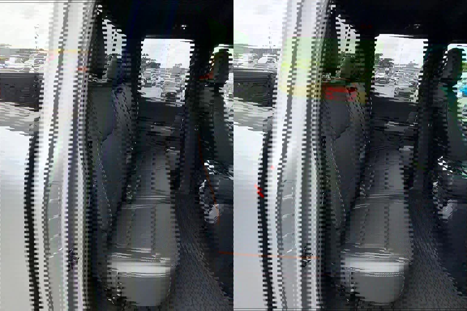 Certified 2024 Ford F150 Lariat w/ Tow/Haul Package AWD/4WD image 19