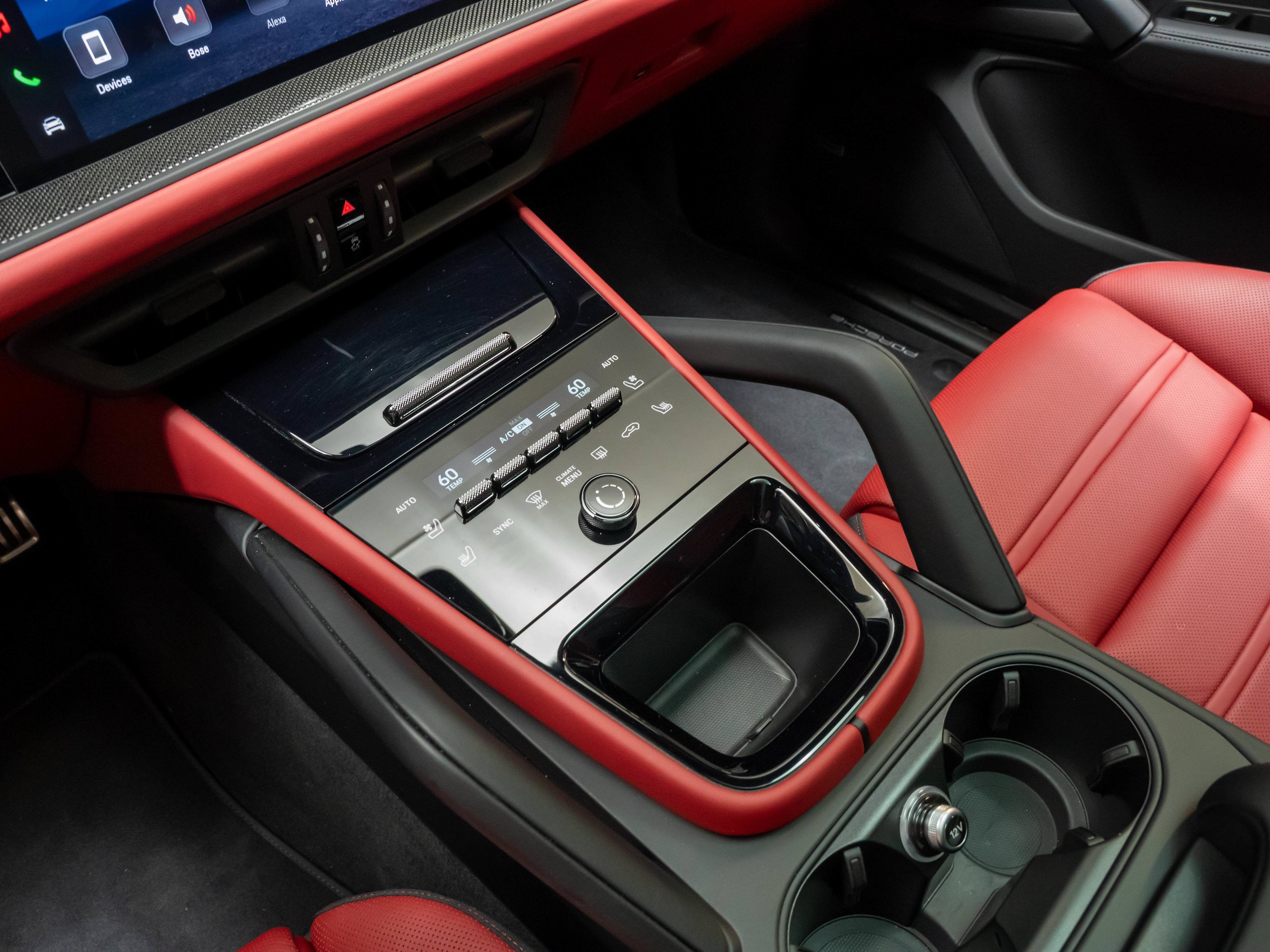 Certified 2026 Porsche Cayenne GTS AWD/4WD image 26