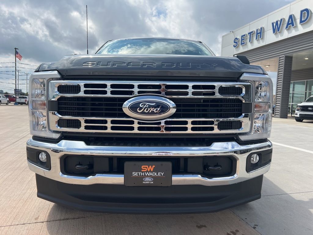 New 2026 Ford F350 XLT image 5