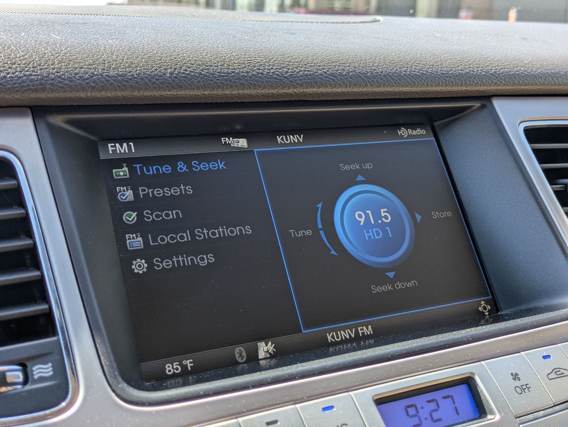 Used 2011 Hyundai Genesis 4.6 RWD image 19