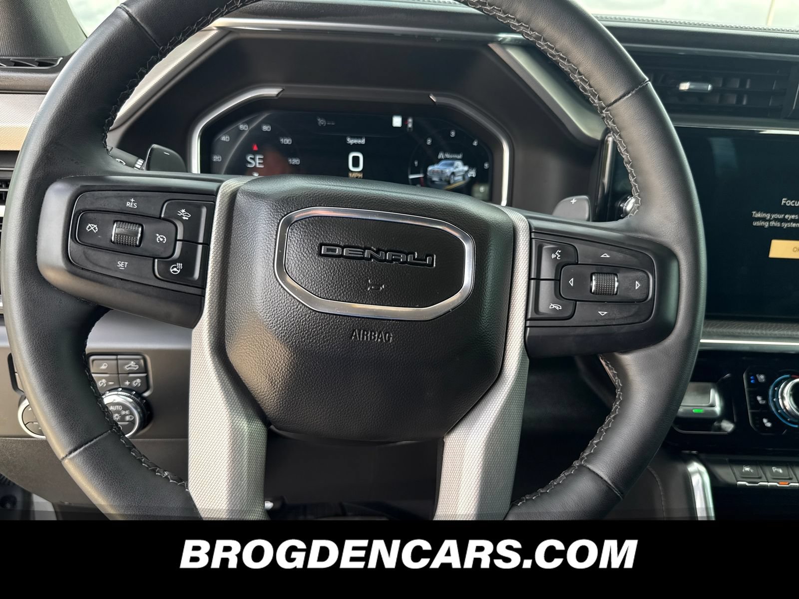 Used 2023 GMC Sierra 1500 Denali w/ Denali Reserve Package AWD/4WD image 7