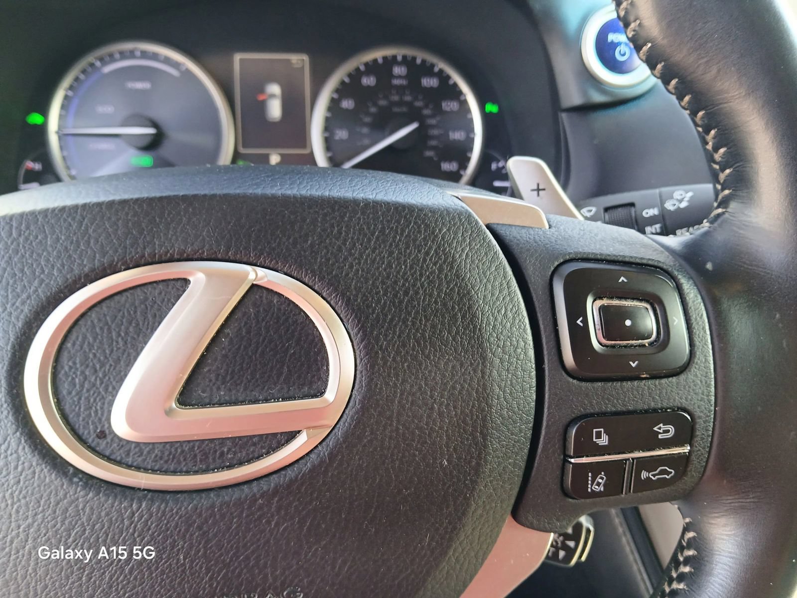 Used 2019 Lexus NX 300h AWD w/ Comfort Package image 30