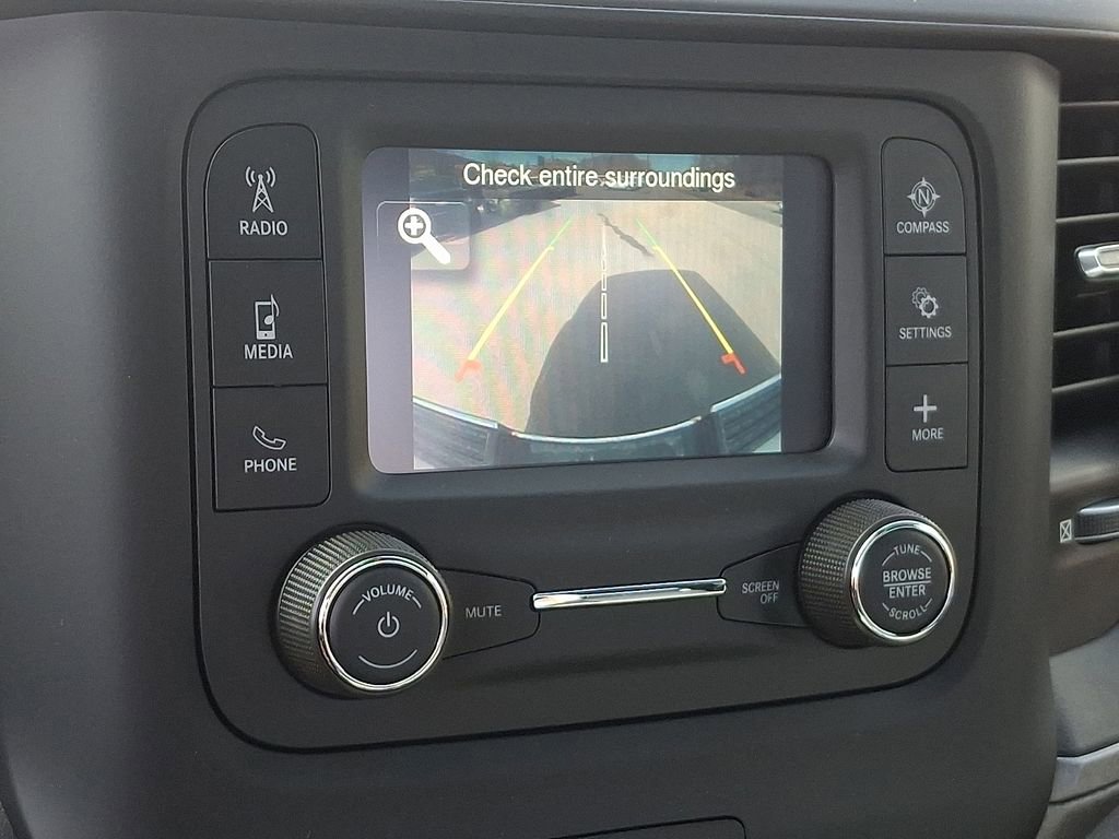 Used 2024 RAM 2500 Tradesman w/ Chrome Appearance Group image 16