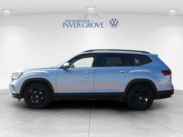 Certified 2023 Volkswagen Atlas SE w/ Black Wheel Package AWD/4WD image 4