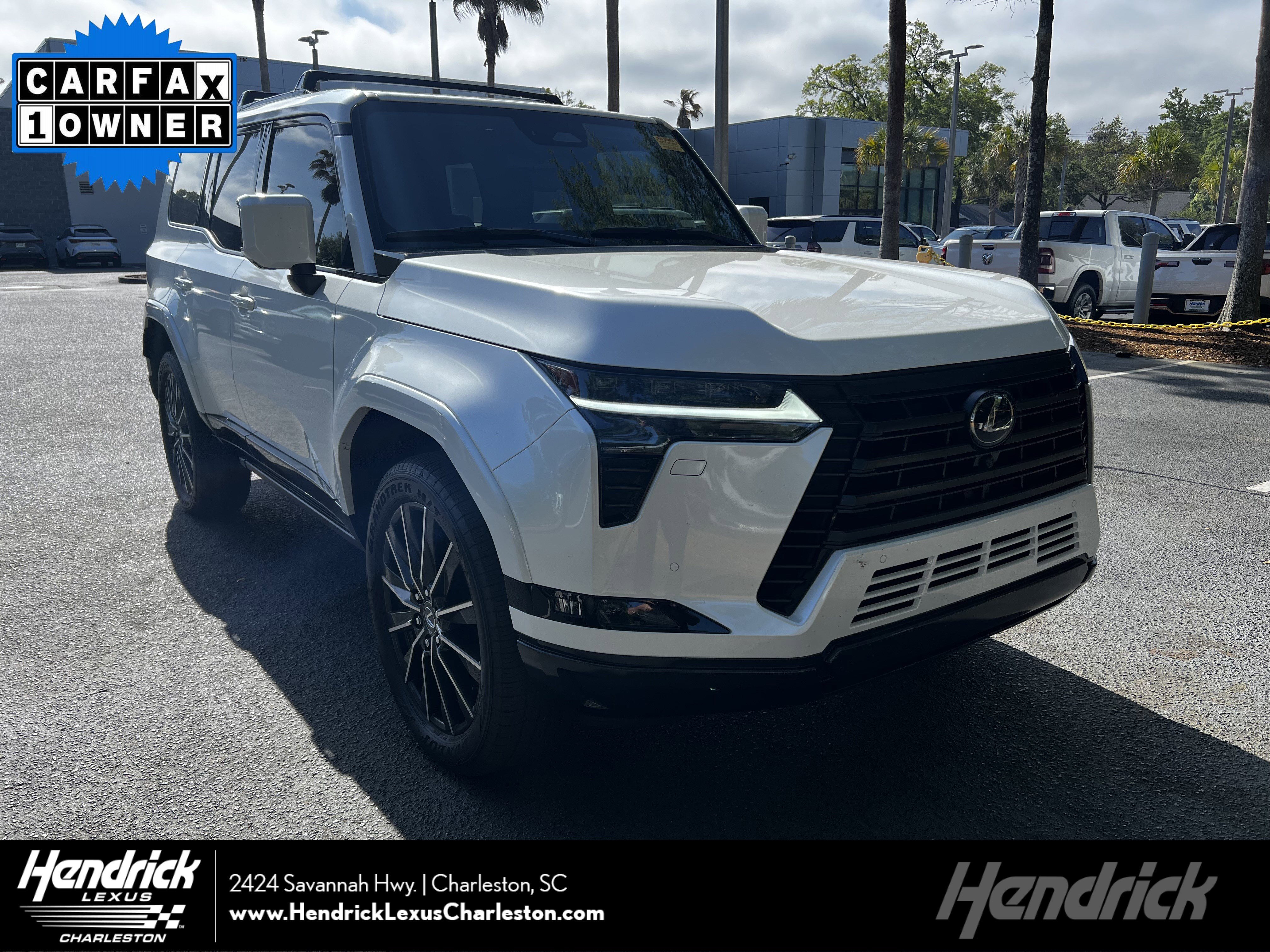 Used 2025 Lexus GX 550 w/ Accessory Package (2T) image 1