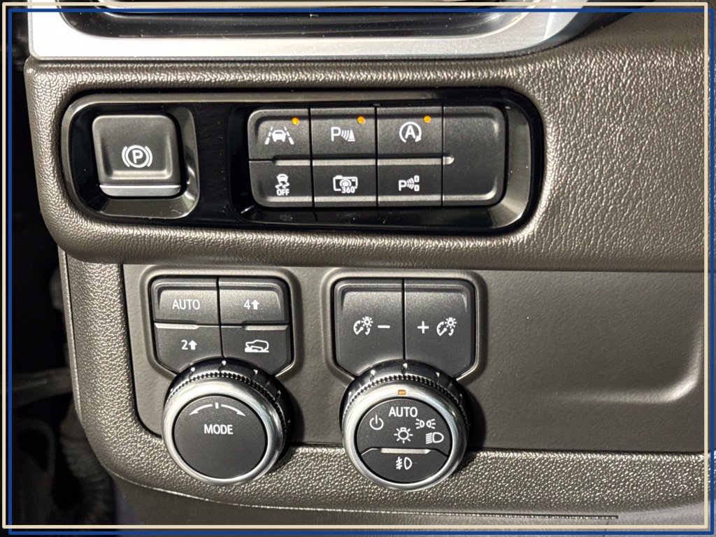 Certified 2025 GMC Yukon XL Denali AWD/4WD image 22