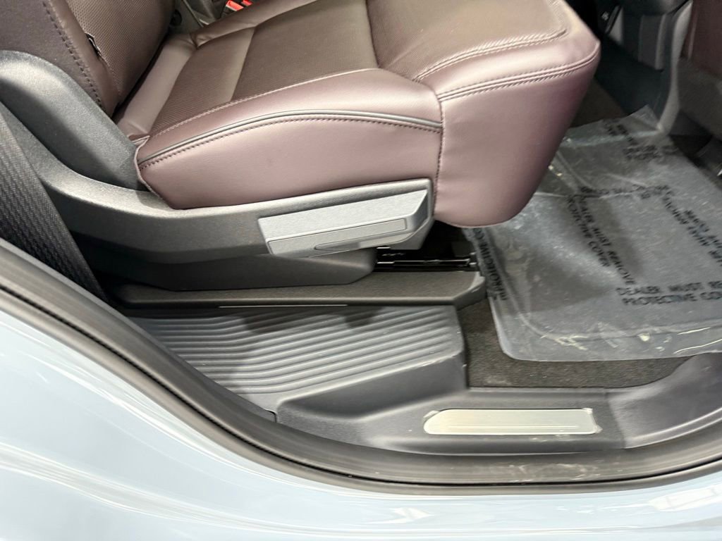 New 2025 Ford Expedition Platinum w/ Platinum Ultimate Package image 28