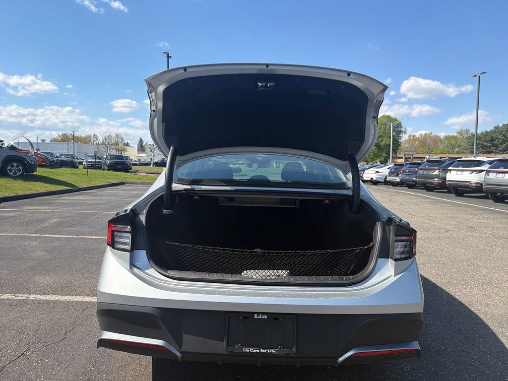 Certified 2025 Hyundai Sonata SE FWD image 25
