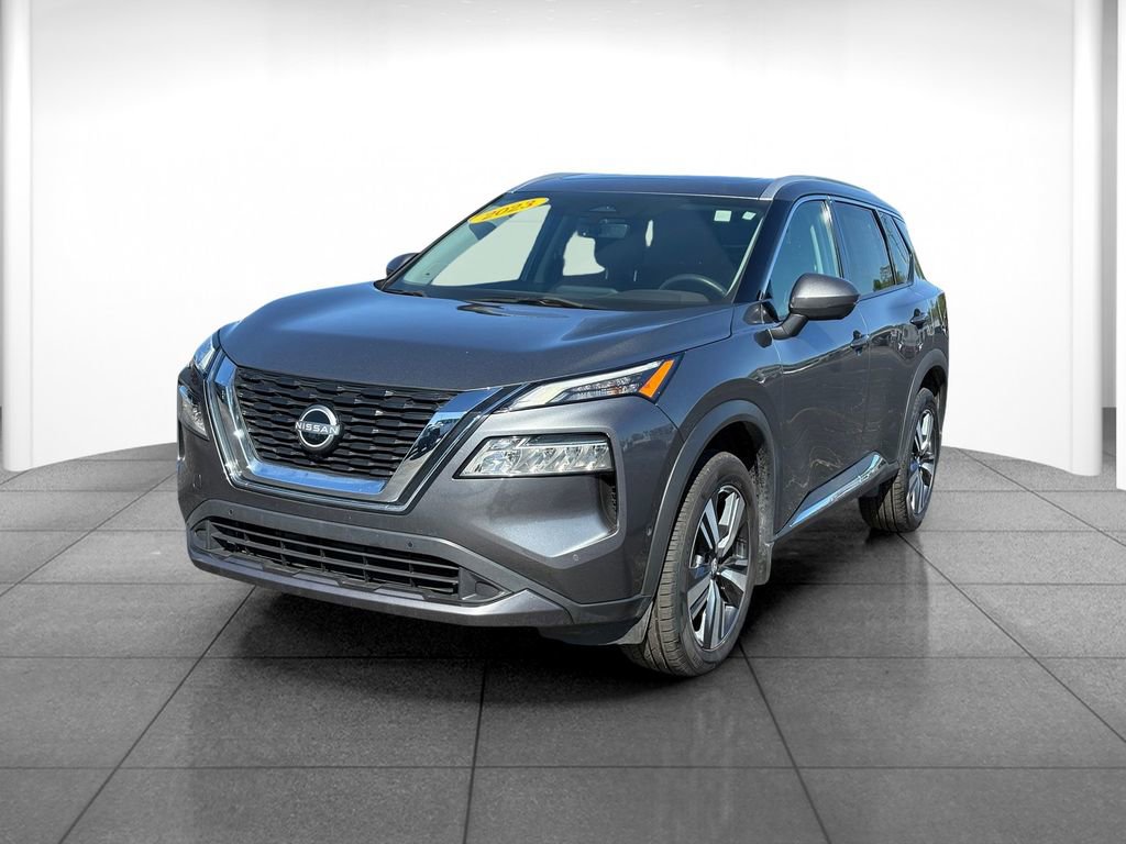 Used 2023 Nissan Rogue SL w/ SL Premium Package AWD/4WD image 3