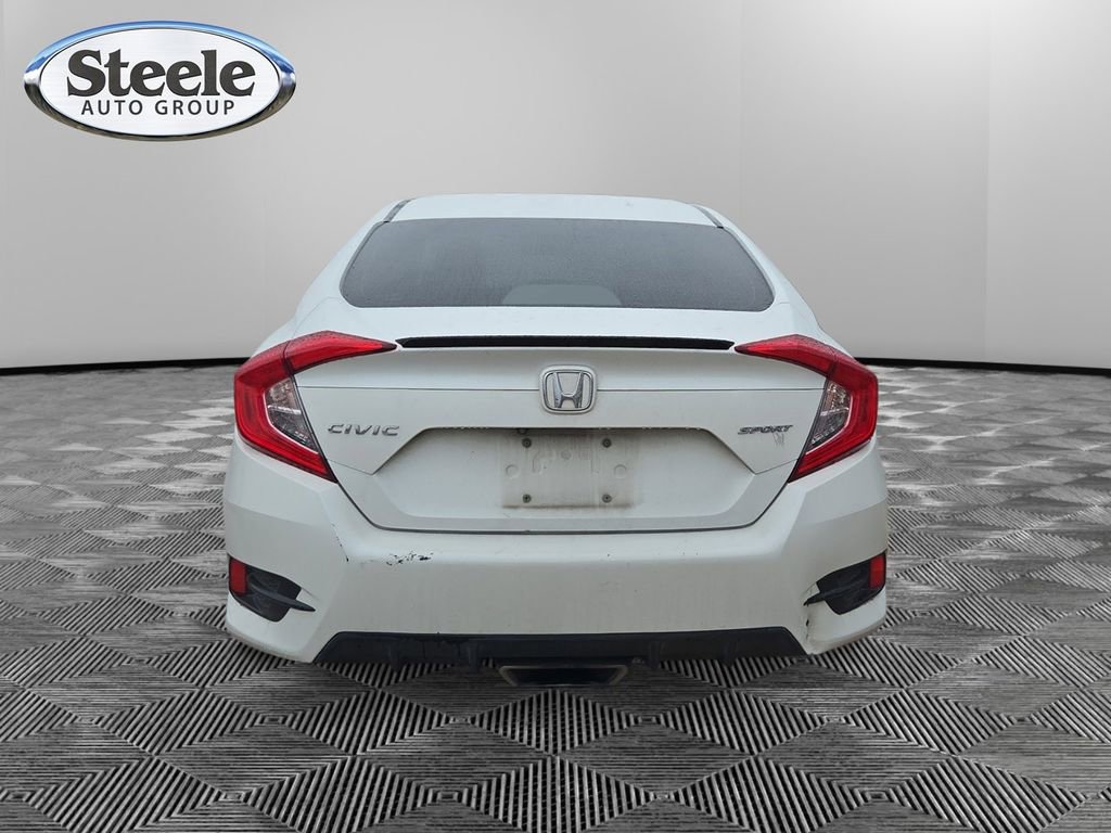 Used 2021 Honda Civic Sport image 4