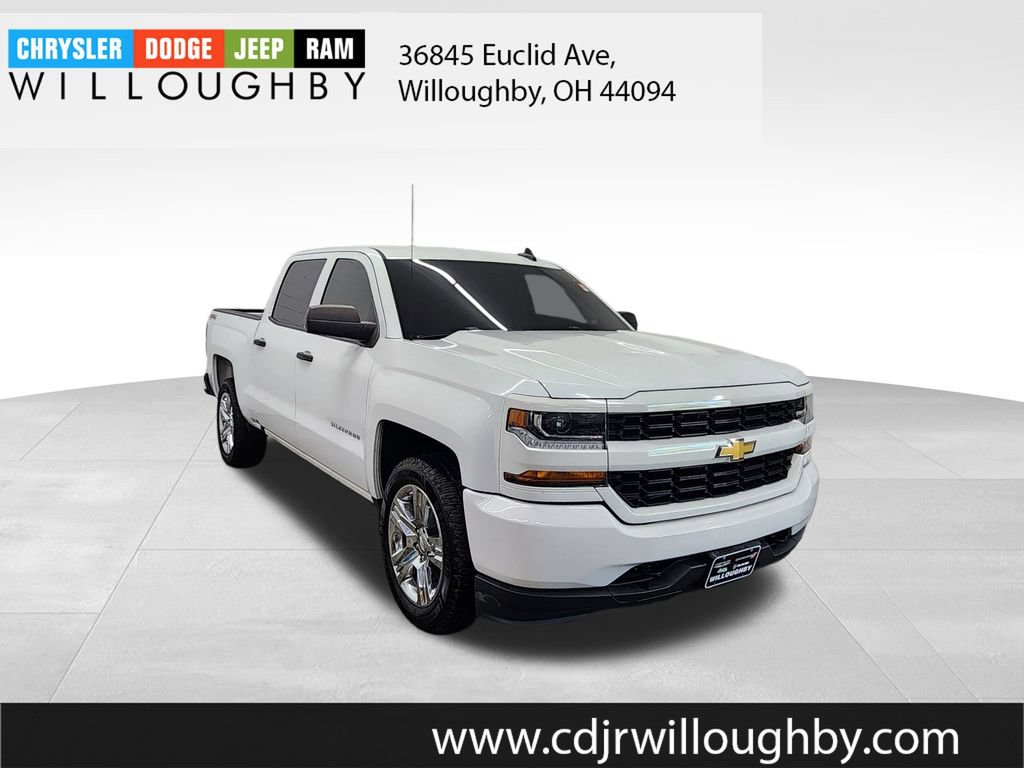 Used 2018 Chevrolet Silverado 1500 Custom w/ Custom Value Package AWD/4WD image 3