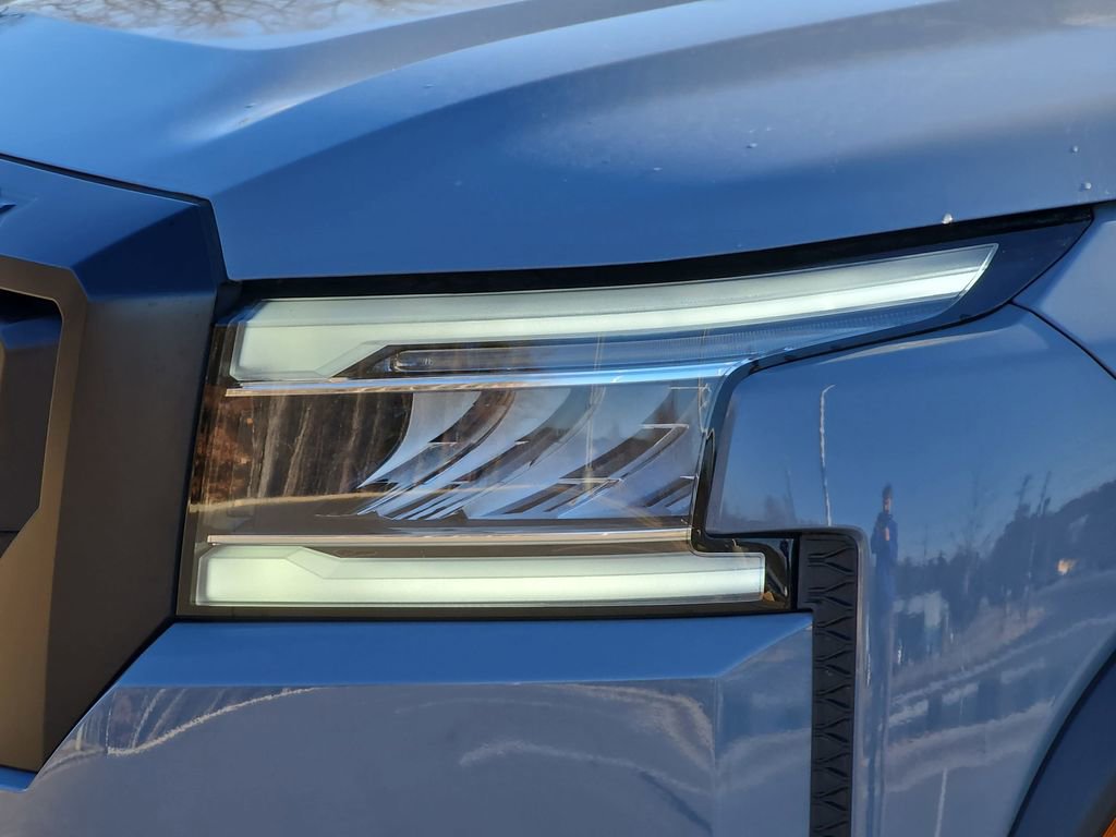 Used 2024 Nissan Frontier PRO-4X w/ Off-Road Protection Package image 27