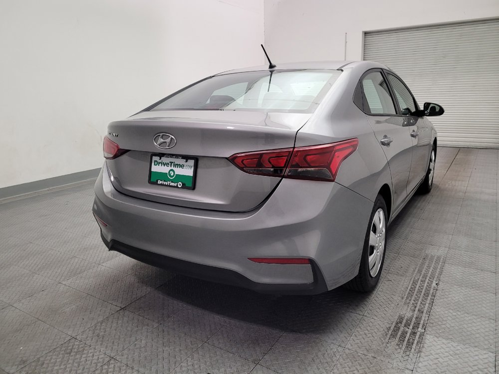 Used 2021 Hyundai Accent SE FWD image 9