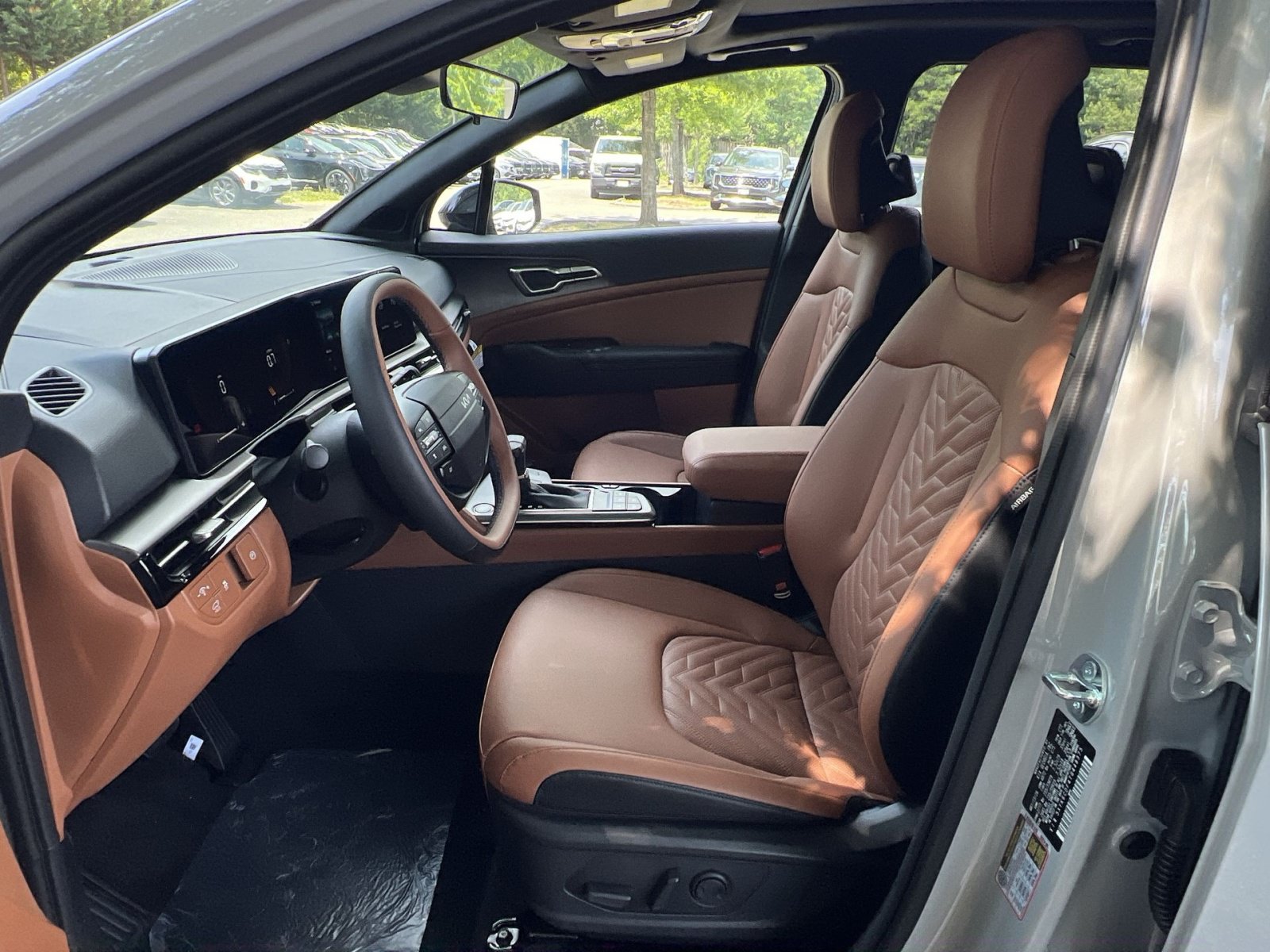 New 2026 Kia Sportage X-Line w/ X-Line Premium Package AWD/4WD image 18