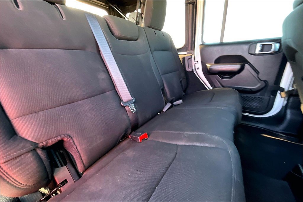 Used 2019 Jeep Wrangler Unlimited Sport S AWD/4WD image 25