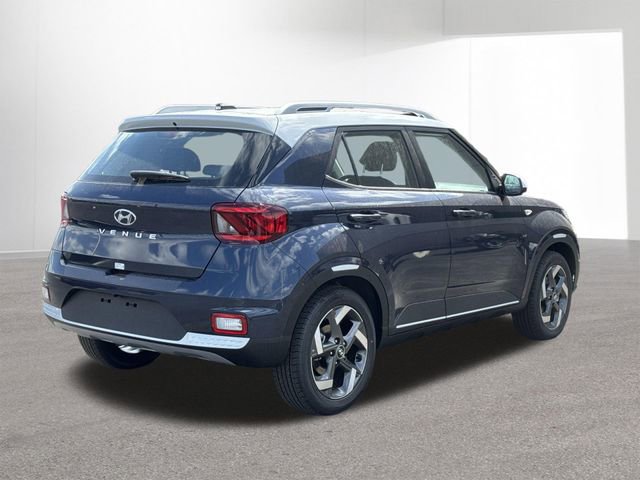 New 2026 Hyundai Venue SEL FWD image 13