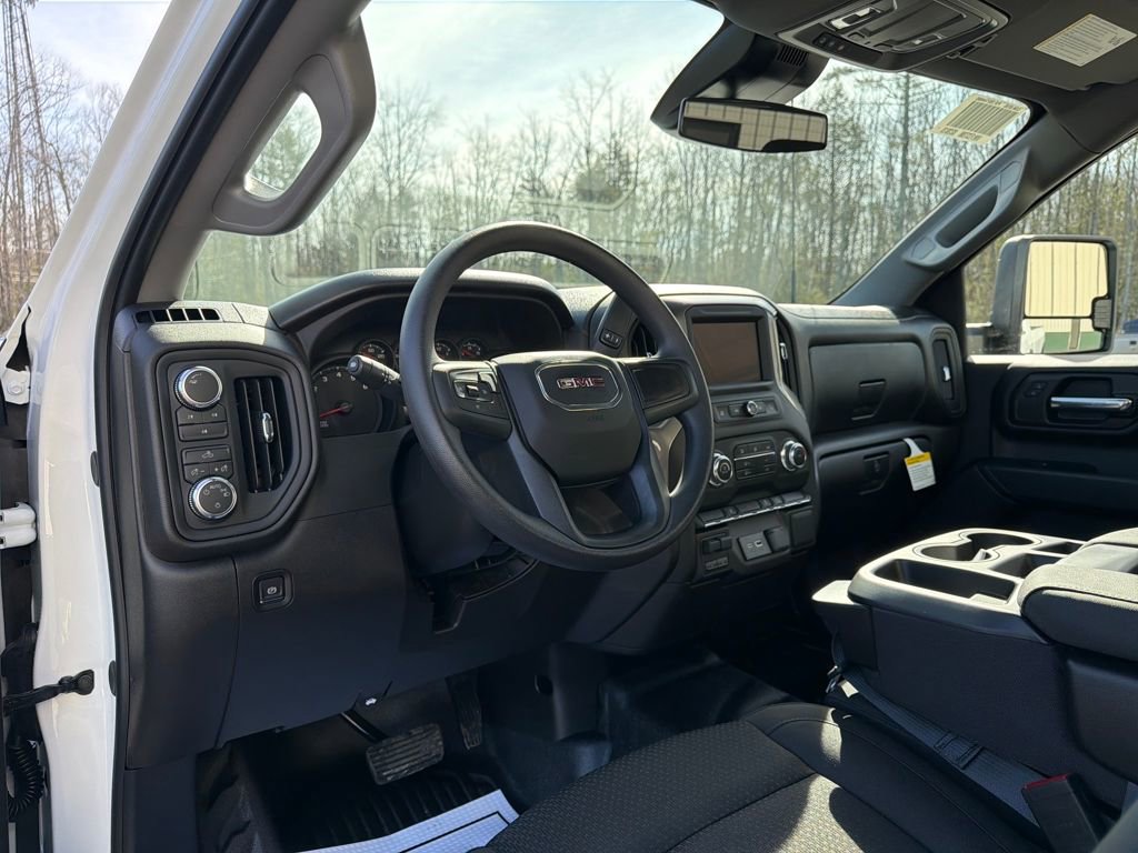 New 2026 GMC Sierra 2500 Pro image 13