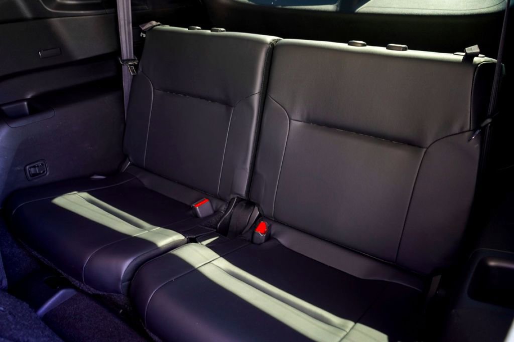 Used 2023 Mitsubishi Outlander SEL FWD image 29