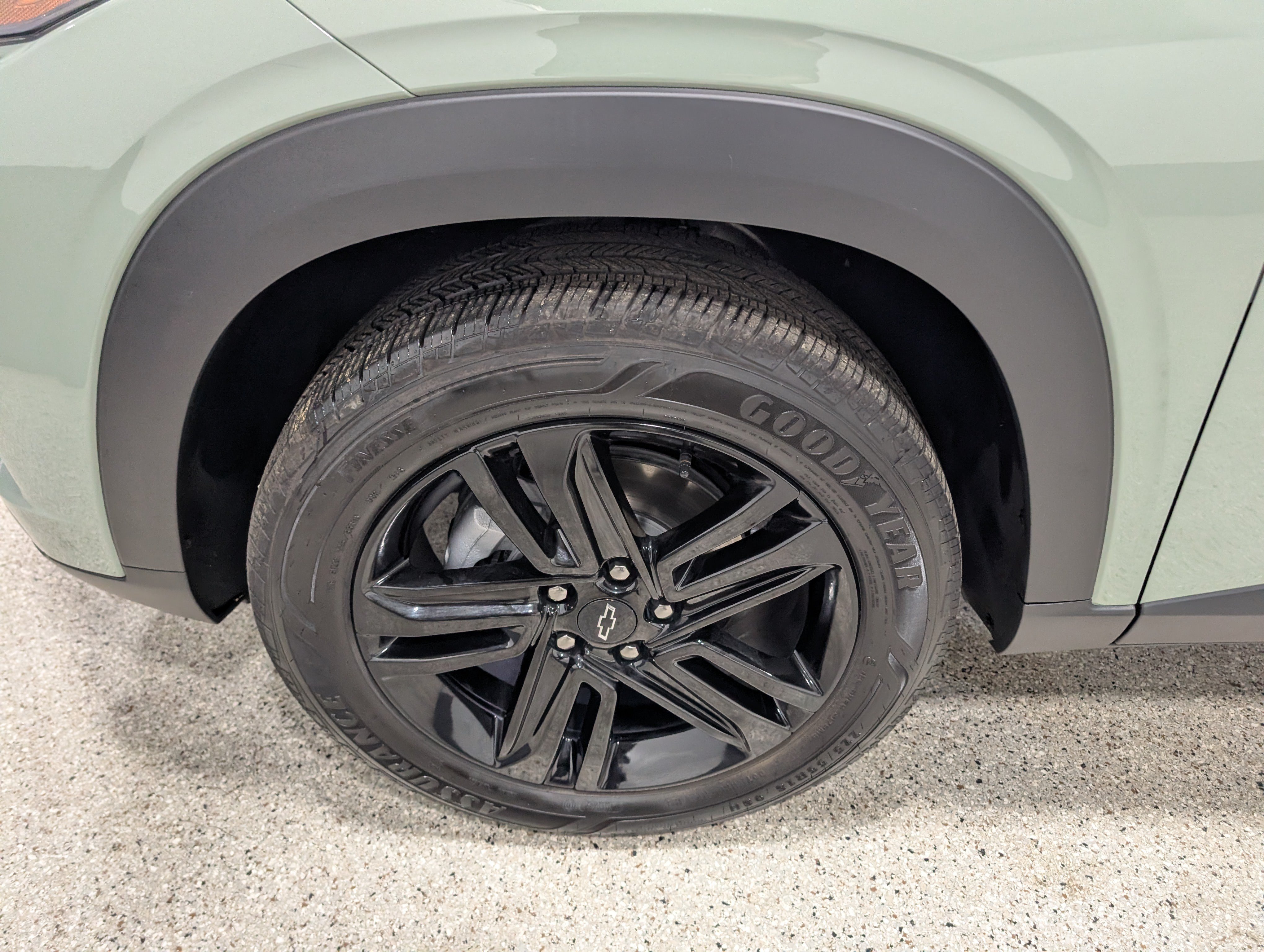 Used 2025 Chevrolet Trax ACTIV w/ Driver Confidence Package FWD image 9