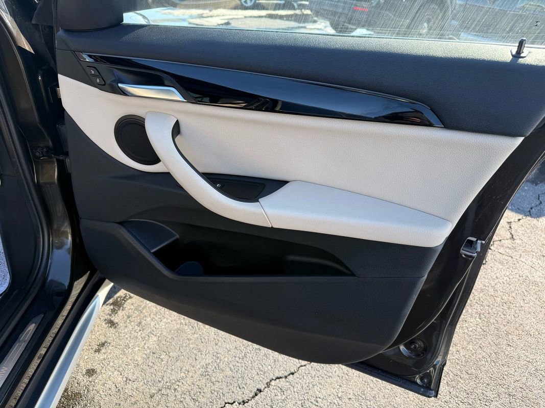 Used 2020 BMW X1 xDrive28i w/ Premium Package image 22