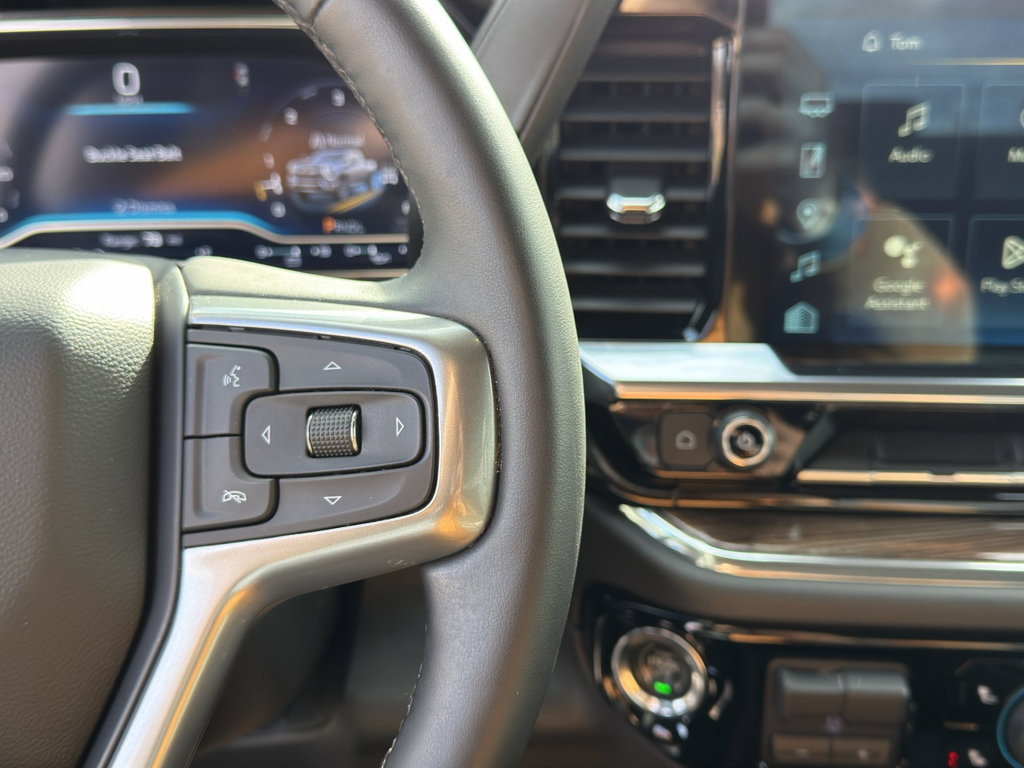 Used 2024 Chevrolet Silverado 2500 LT w/ Convenience Package image 35