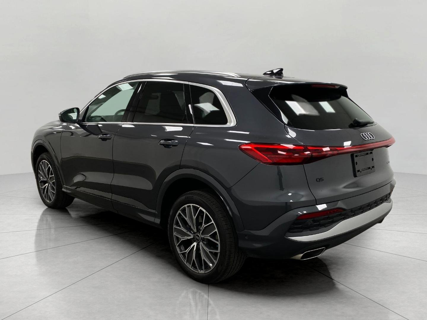Used 2025 Audi Q5 Premium Plus image 7