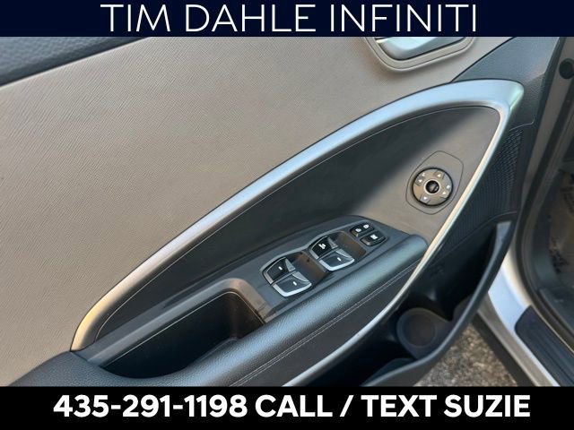 Used 2014 Hyundai Santa Fe GLS image 10