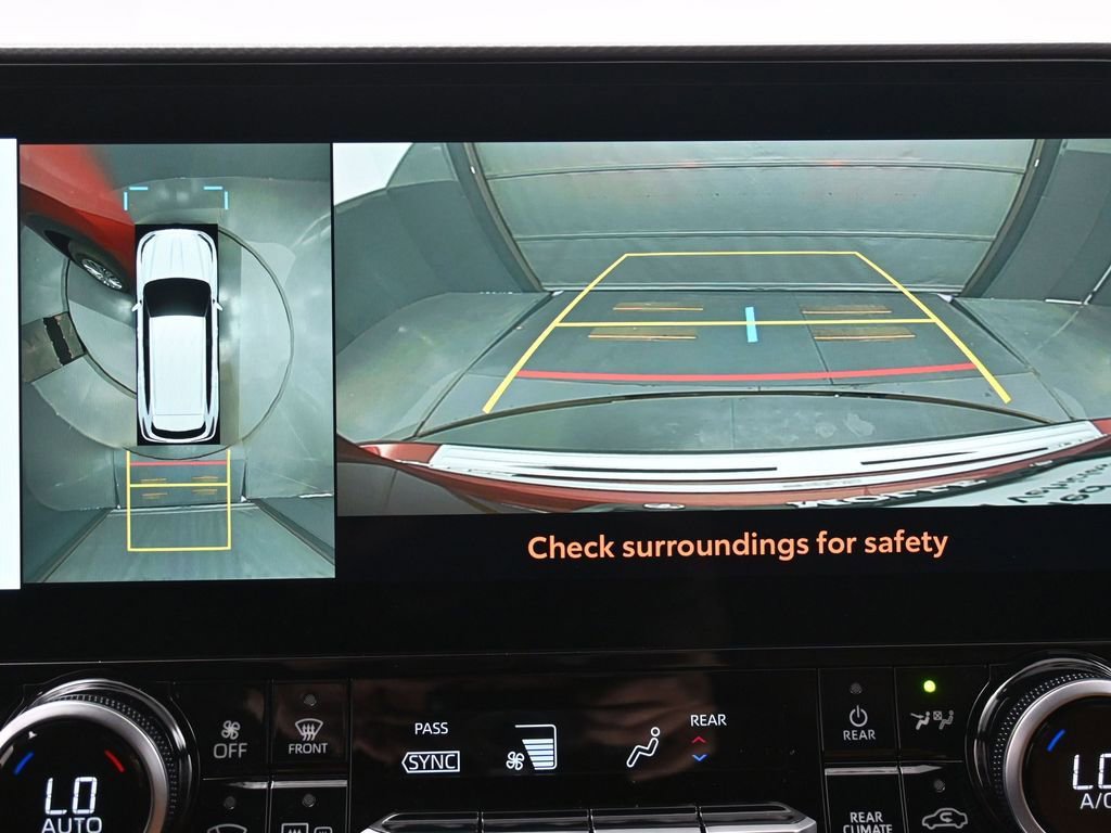 Certified 2025 Toyota Highlander LE image 24