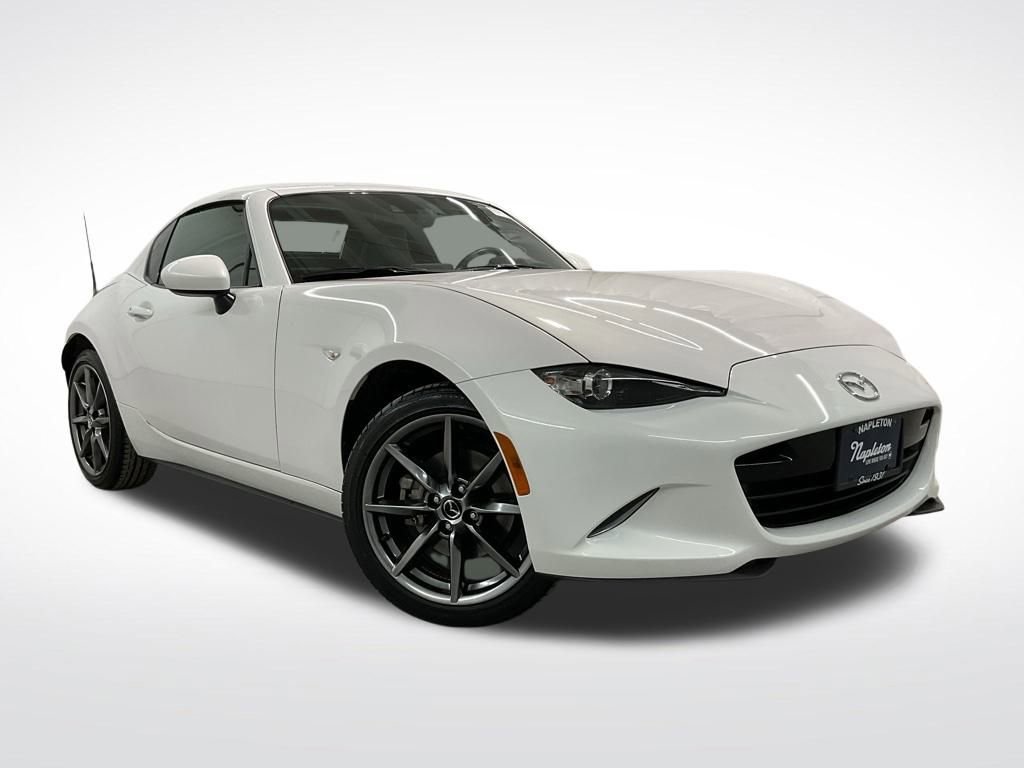 Used 2017 MAZDA MX-5 Miata RF Grand Touring image 4