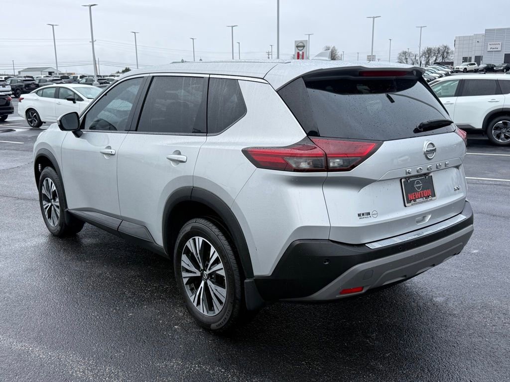 Used 2021 Nissan Rogue SV image 34