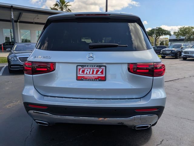 New 2026 Mercedes-Benz GLB 250 image 6